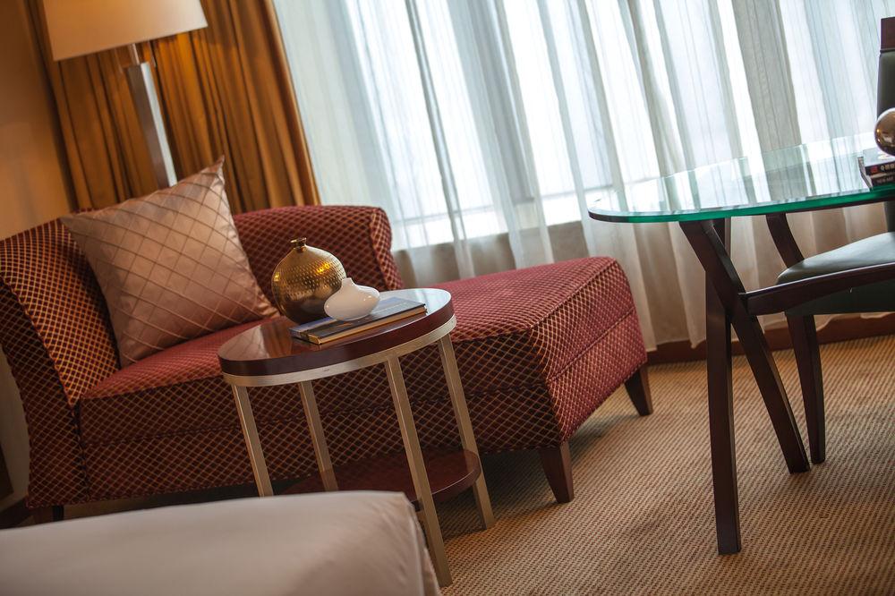 Renaissance Wuhan Hotel Kültér fotó