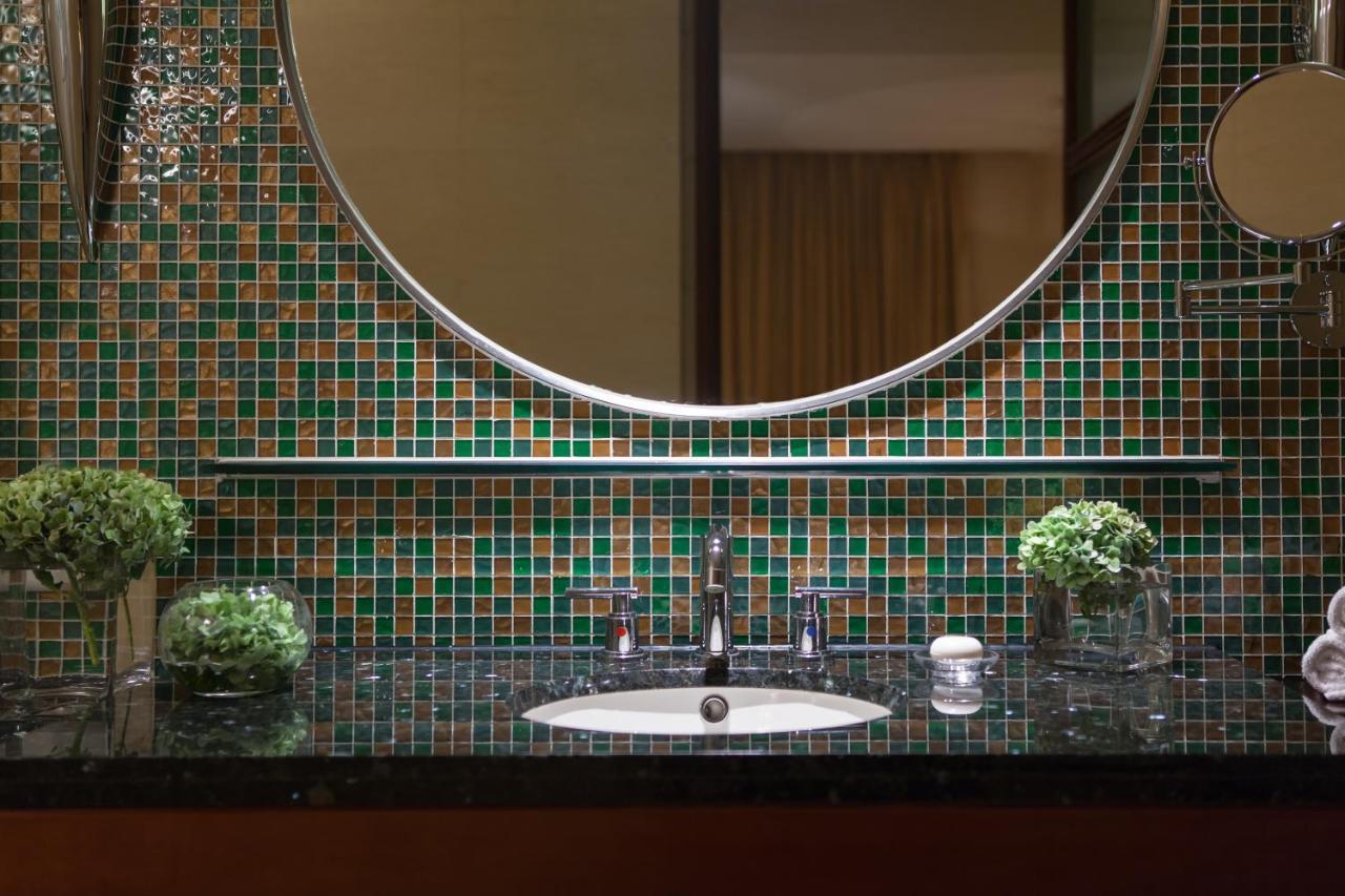 Renaissance Wuhan Hotel Kültér fotó
